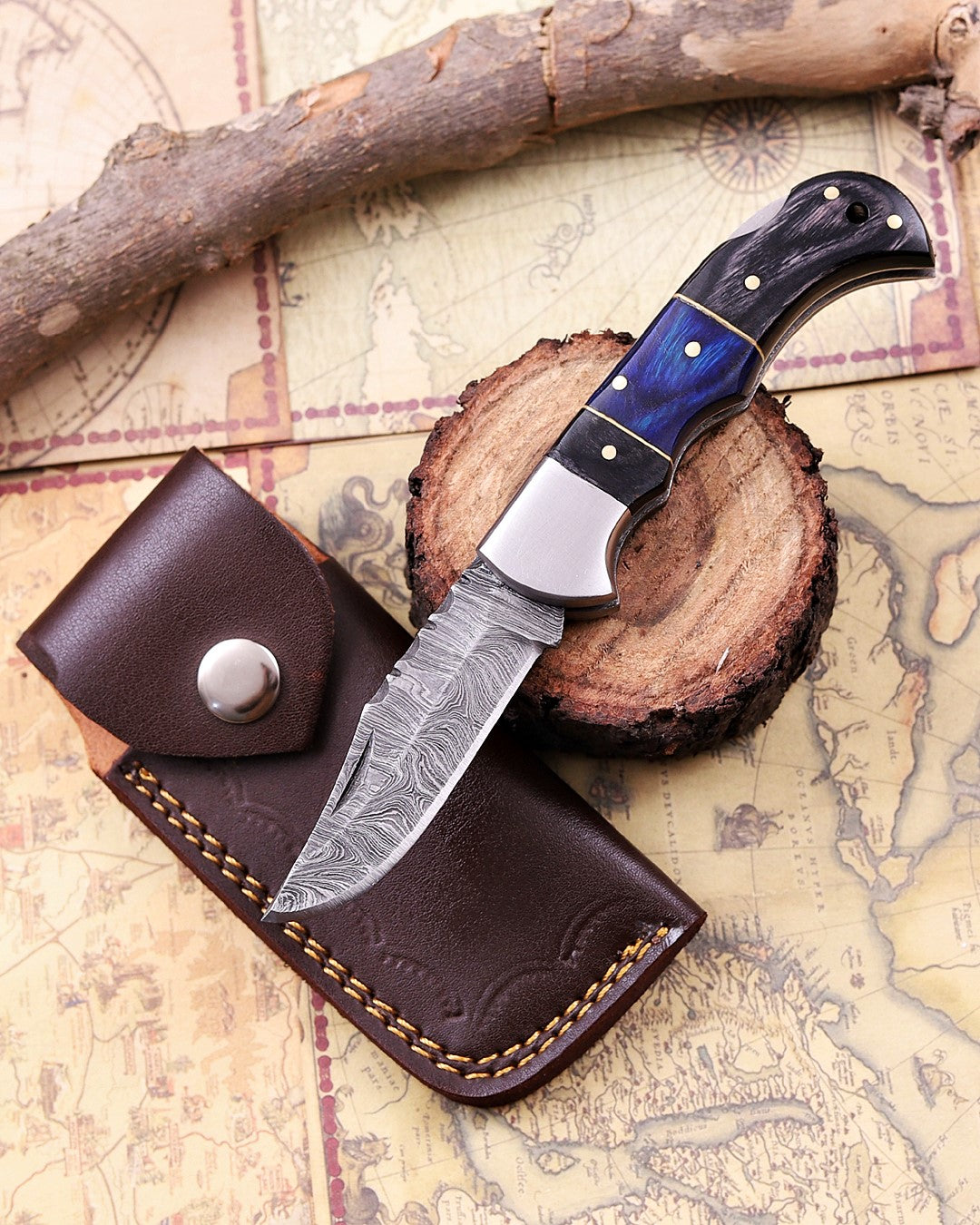 Handmade Damascus Steel Folding Knife – Premium EDC Pocket Knife with Wood Handle