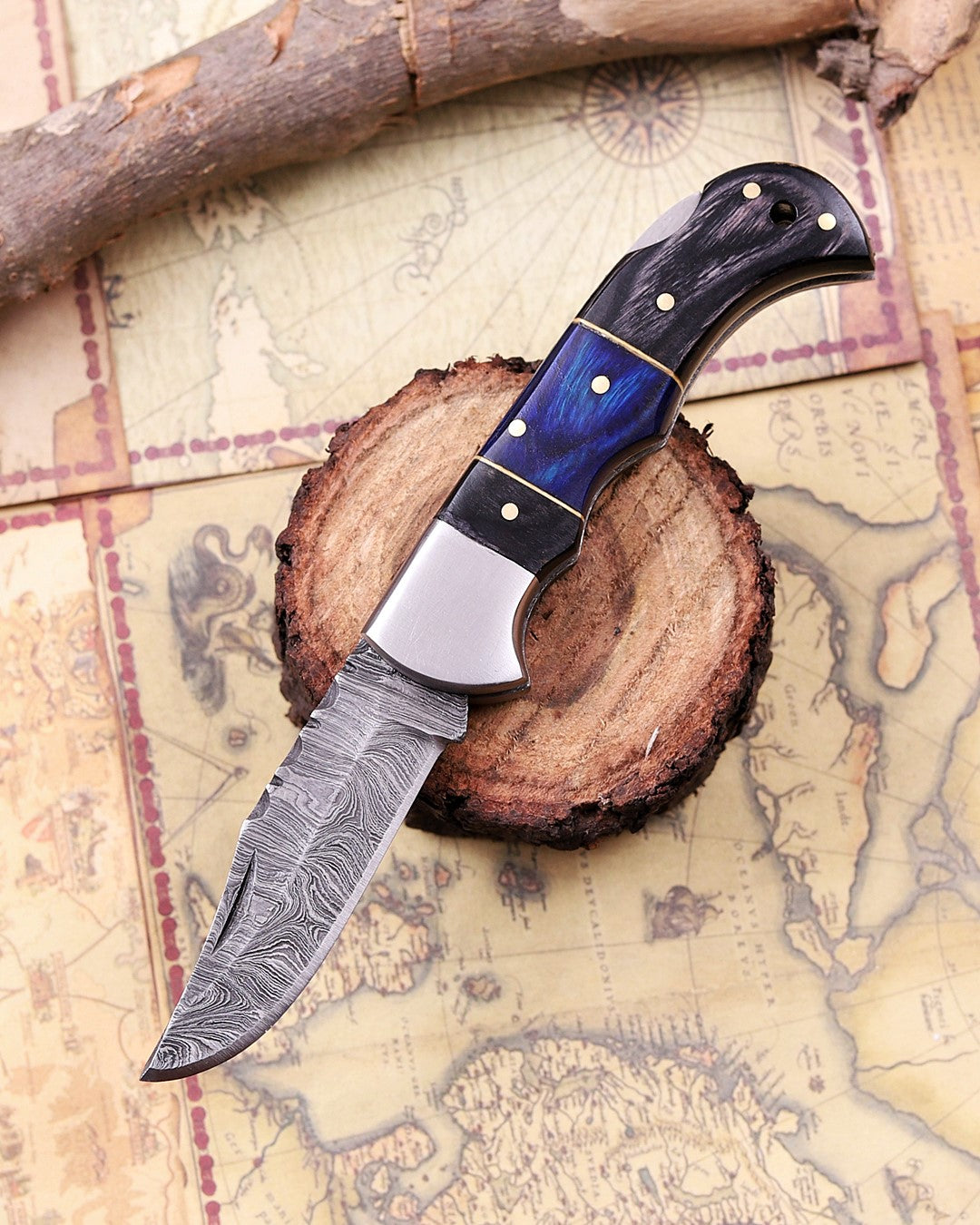 Handmade Damascus Steel Folding Knife – Premium EDC Pocket Knife with Wood Handle