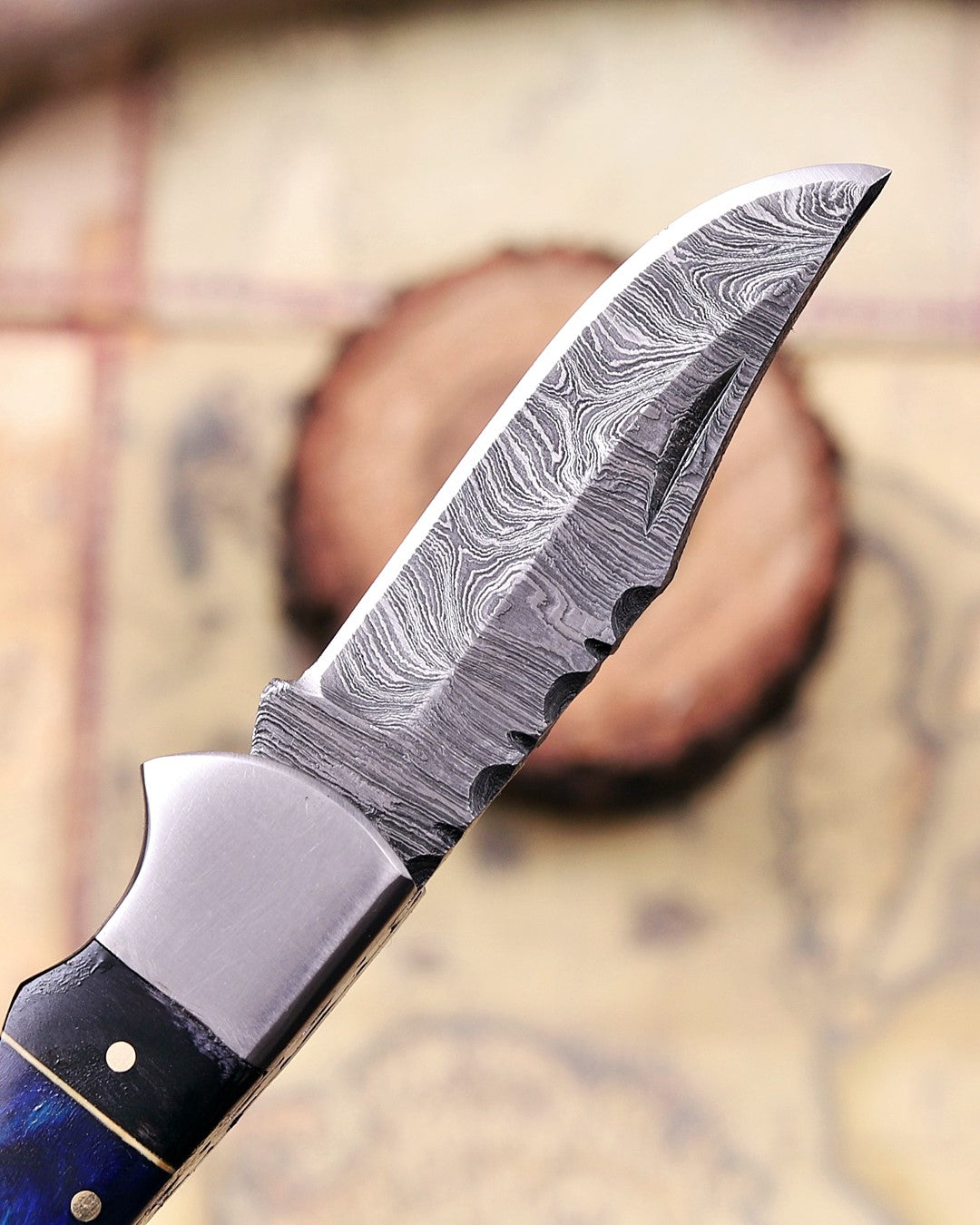 Handmade Damascus Steel Folding Knife – Premium EDC Pocket Knife with Wood Handle