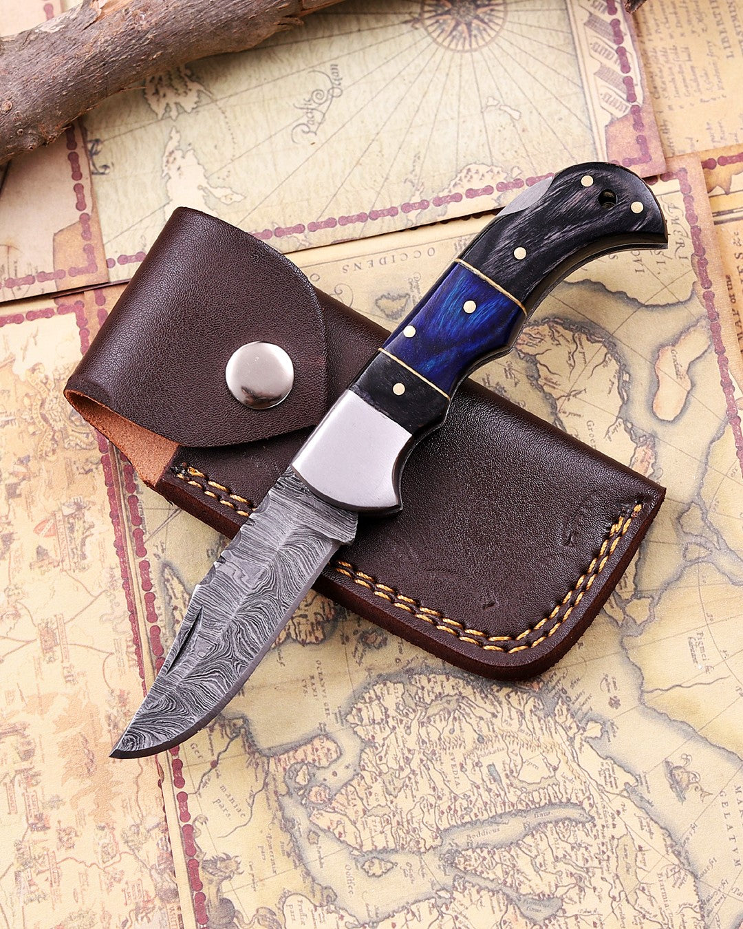Handmade Damascus Steel Folding Knife – Premium EDC Pocket Knife with Wood Handle