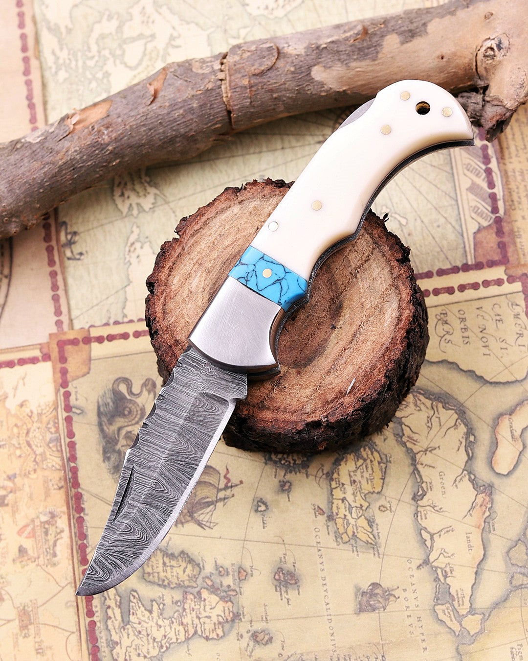 Handcrafted Damascus Steel Folding Knife –  EDC Pocket Knife with Turquoise Inlay Handle