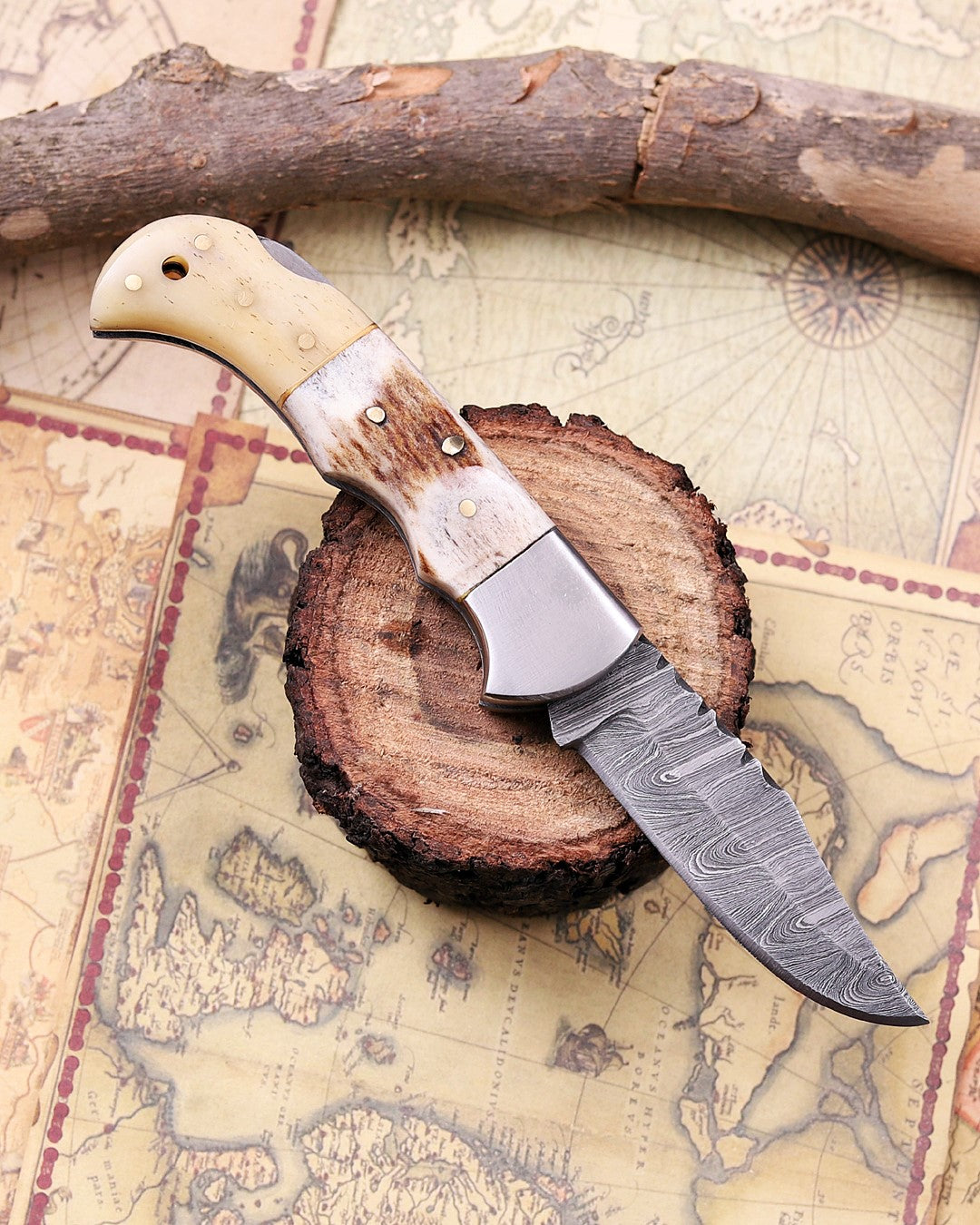 Premium Damascus Steel Pocket Knife Genuine Stag Horn – Handmade Folding EDC Knife for Men